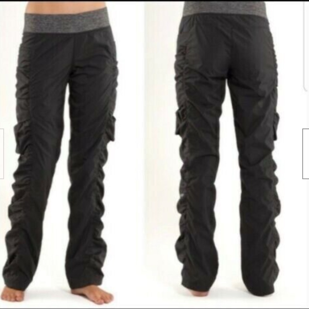 Lululemon 'Go For It' Ruched Pants in Black Sz 10